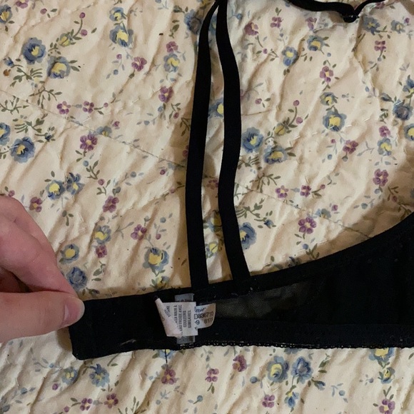 Aerie Black Lace Bra 30C - Picture 3 of 4